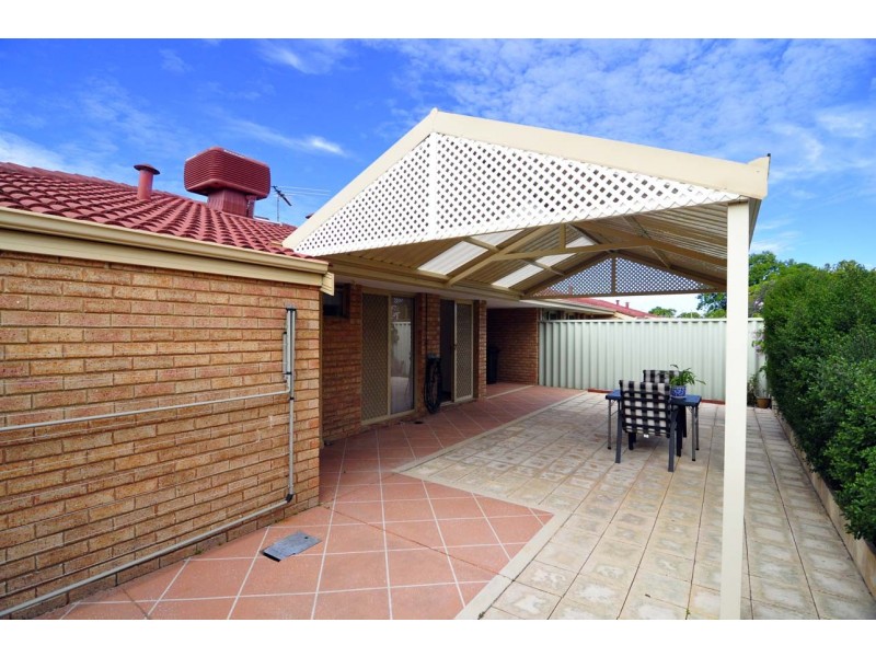 1/14 Bedford Street, Bentley WA 6102