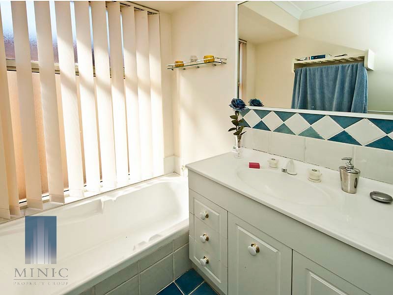 13A Claughton Way, Bassendean WA 6054