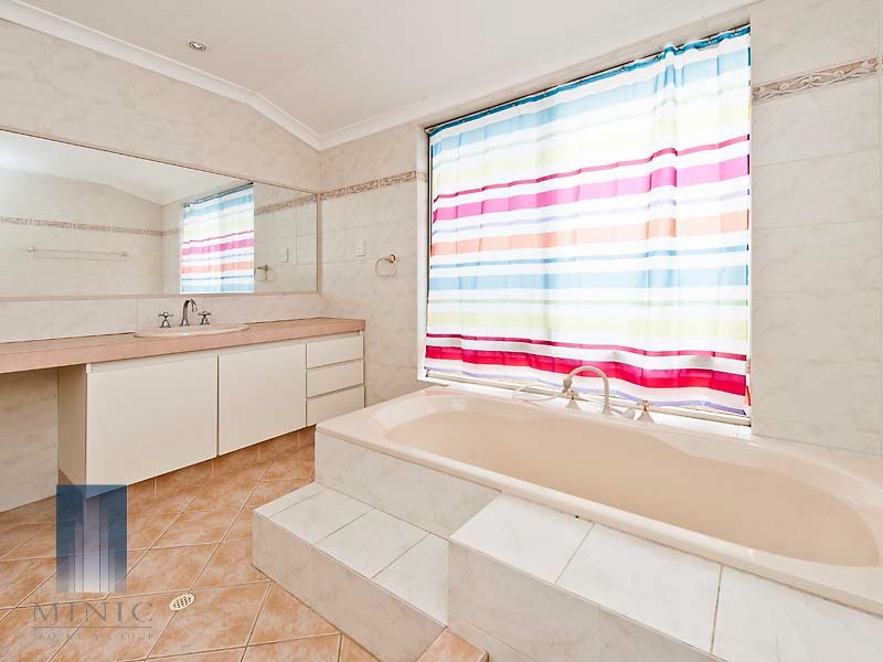 38 Clarke Street, East Cannington WA 6107