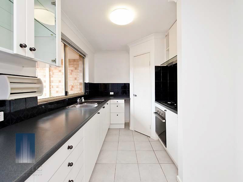 4/60 Vahland Avenue, Riverton WA 6148