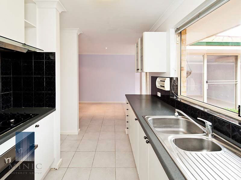 4/60 Vahland Avenue, Riverton WA 6148