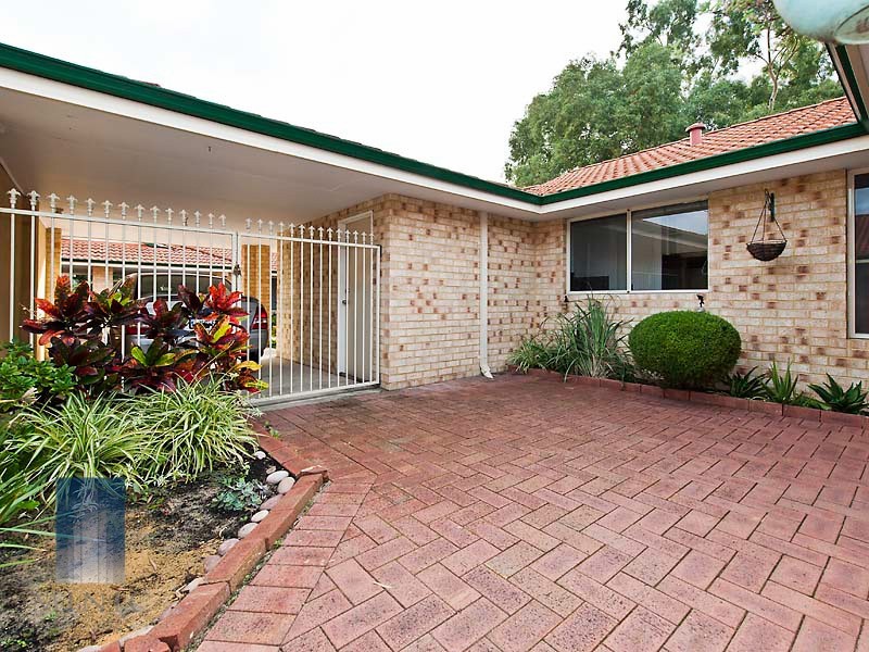 4/60 Vahland Avenue, Riverton WA 6148