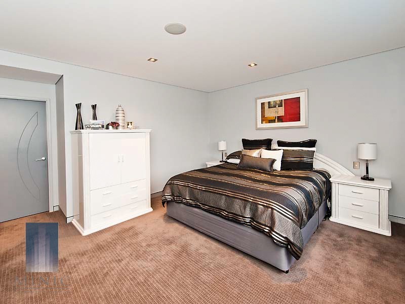 183 Lockhart Street, Como WA 6152