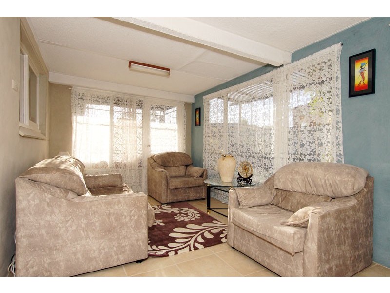 12 Clovelly Crescent, Lynwood WA 6147