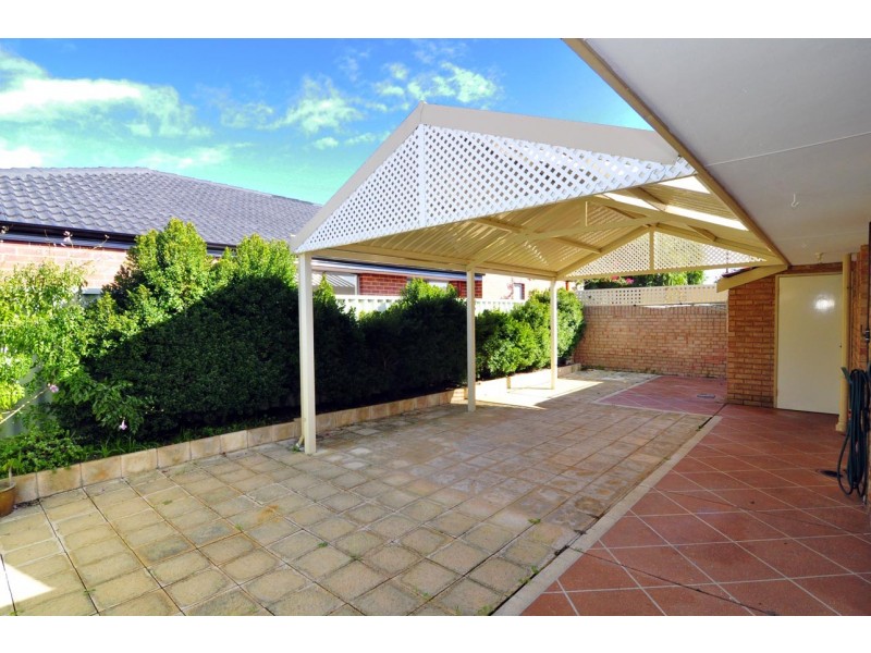 1/14 Bedford Street, Bentley WA 6102