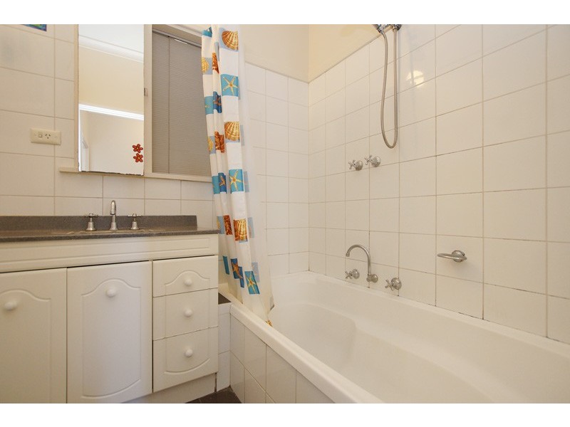 26 Westlake Street, Wilson WA 6107