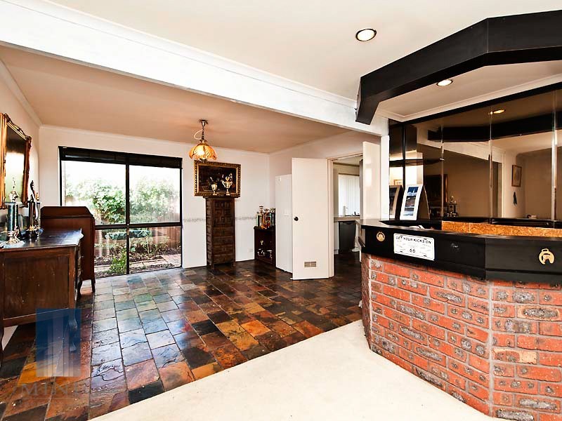 10 Mercer Road, Riverton WA 6148