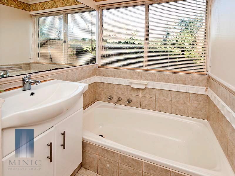 10 Mercer Road, Riverton WA 6148