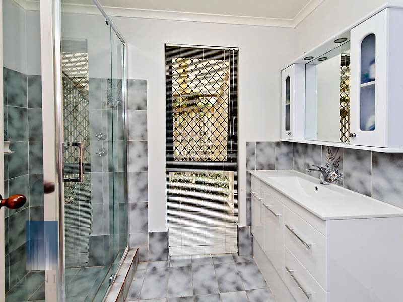 10 Mercer Road, Riverton WA 6148