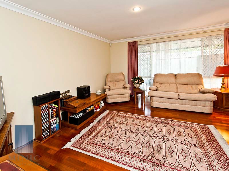 13 Grayson Court, Wilson WA 6107