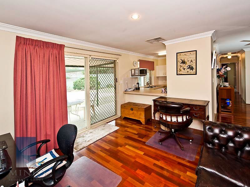 13 Grayson Court, Wilson WA 6107