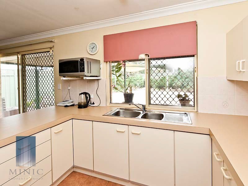 13 Grayson Court, Wilson WA 6107
