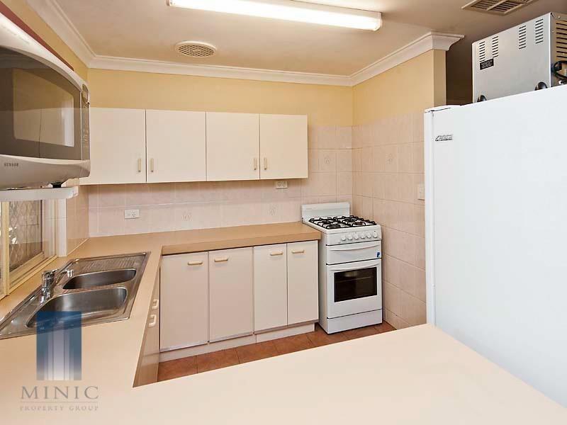13 Grayson Court, Wilson WA 6107