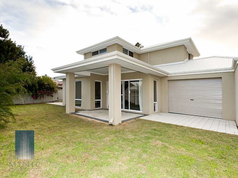 33b Emily Street, St James WA 6102