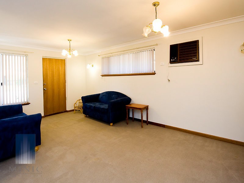 19 Parklands Square, Riverton WA 6148