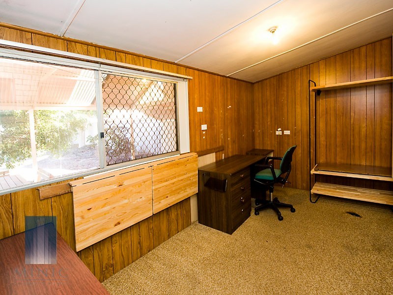 19 Parklands Square, Riverton WA 6148