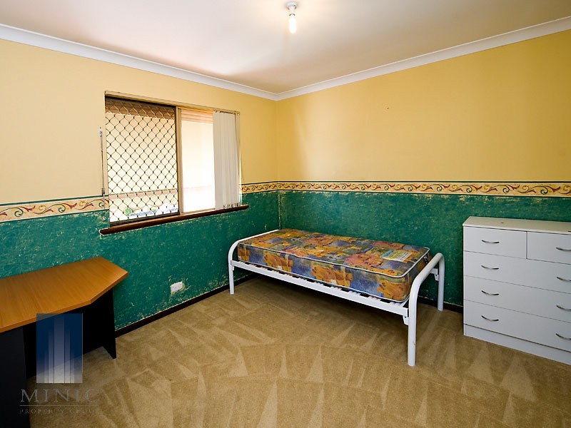 19 Parklands Square, Riverton WA 6148