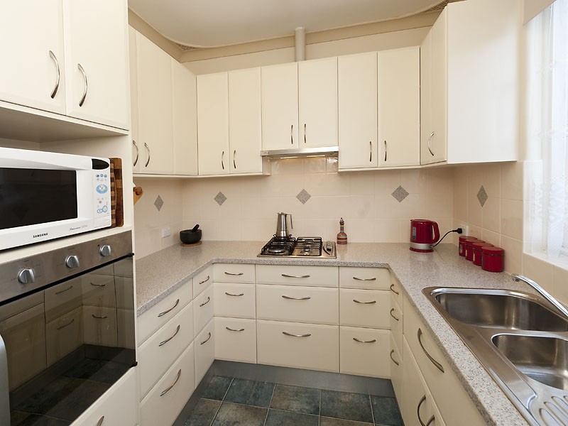 13 Melvin Avenue, Thornlie WA 6108