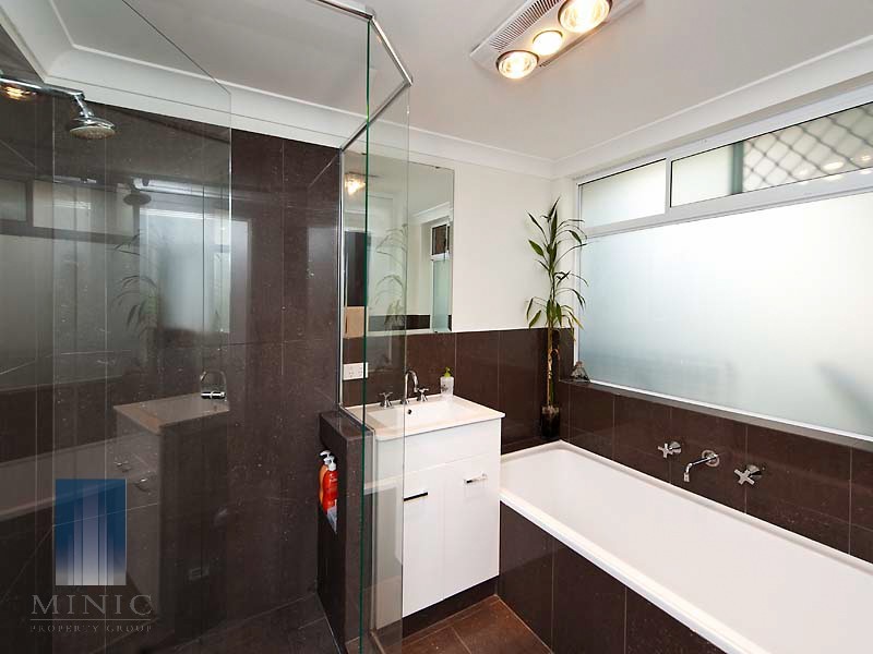 8 Indigo Court, Riverton WA 6148