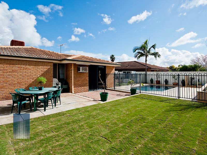 8 Indigo Court, Riverton WA 6148