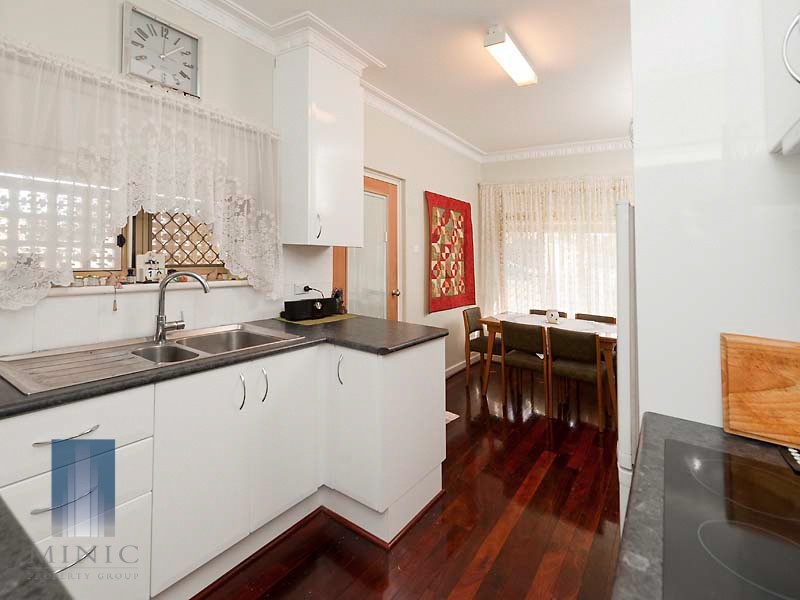 68 Armstrong Road, Wilson WA 6107