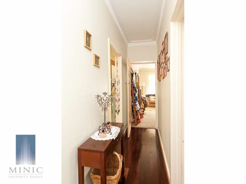 68 Armstrong Road, Wilson WA 6107