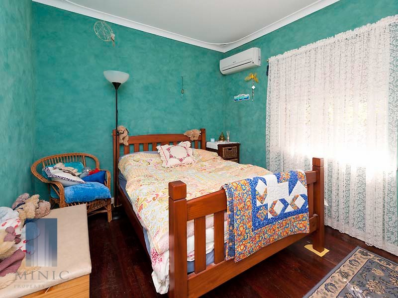 68 Armstrong Road, Wilson WA 6107