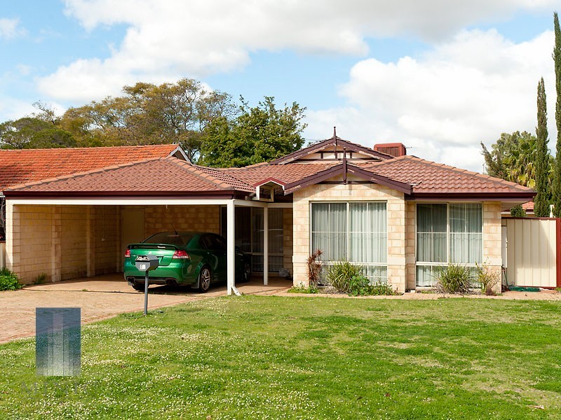 1/28 Hooson Way, Wilson WA 6107