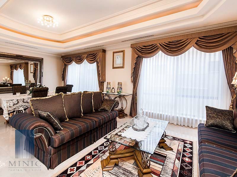 14 Crossman Pass, Salter Point WA 6152