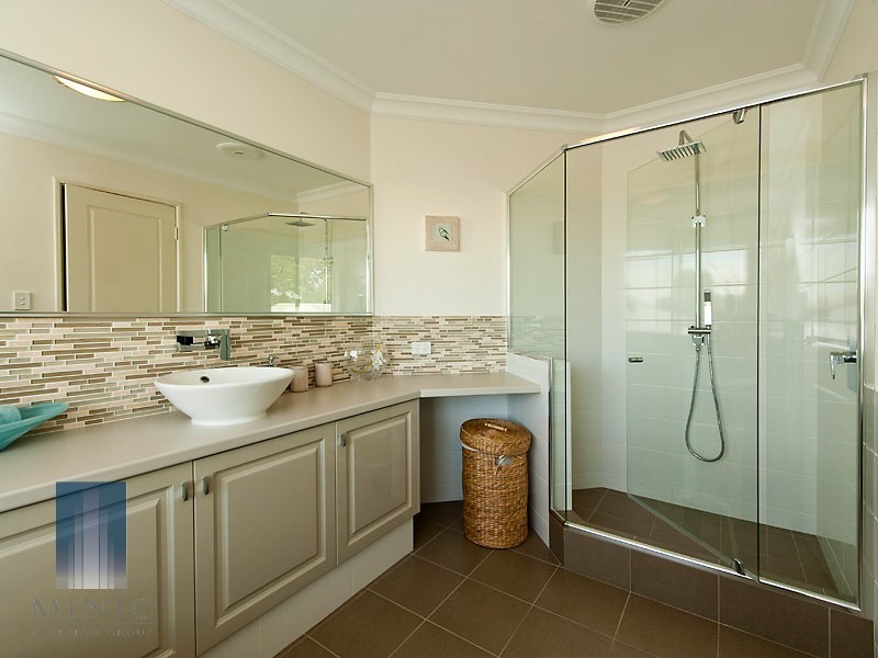 26 Mount Henry Road, Salter Point WA 6152