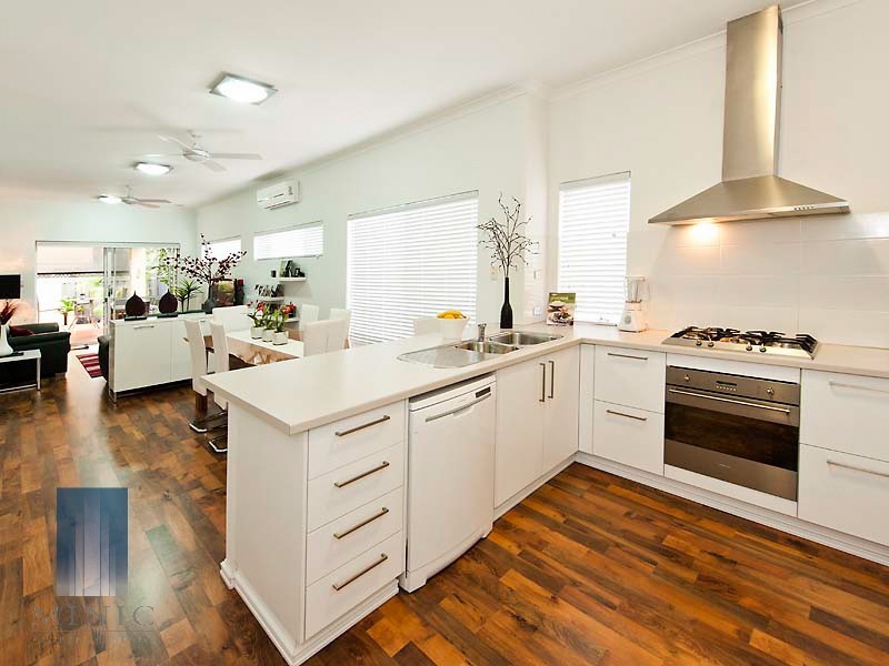 252C Corinthian Road East, Riverton WA 6148