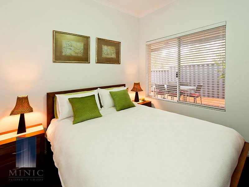 252C Corinthian Road East, Riverton WA 6148