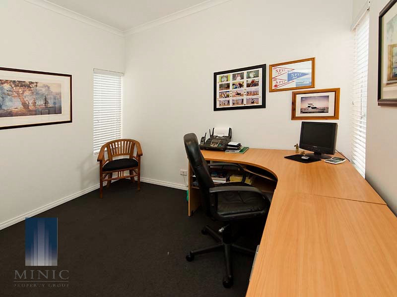 252C Corinthian Road East, Riverton WA 6148