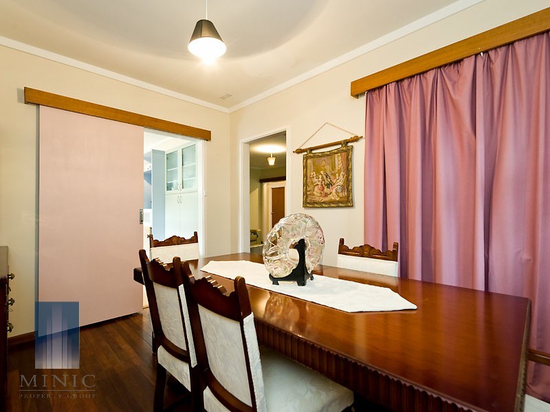 7 Opal Place, Riverton WA 6148