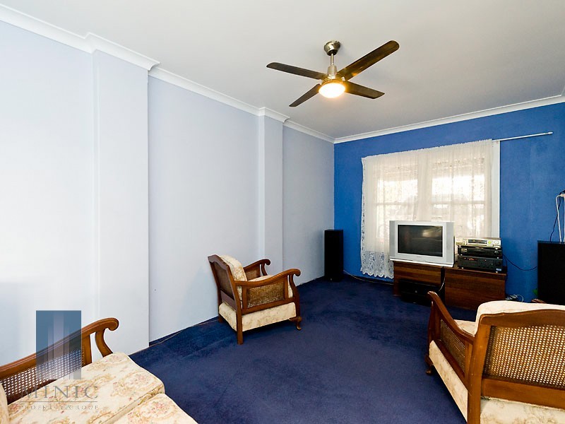 7 Opal Place, Riverton WA 6148