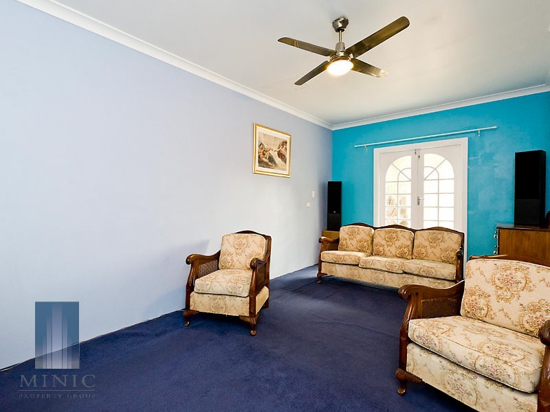 7 Opal Place, Riverton WA 6148