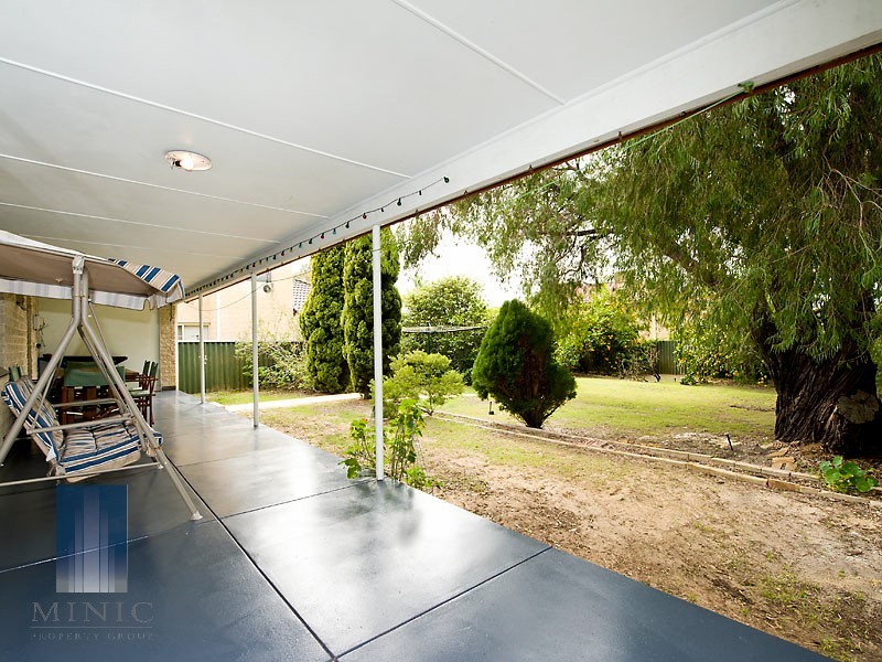 7 Opal Place, Riverton WA 6148