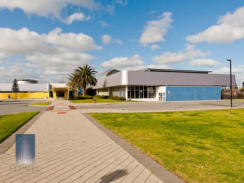 15 Barber Place, Riverton WA 6148