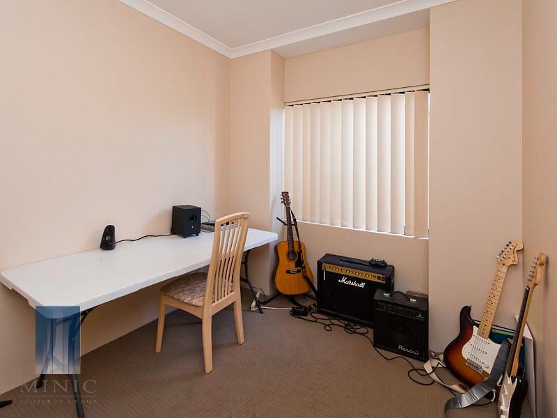 13A Bersica Court, Kardinya WA 6163