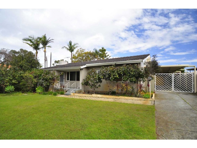 4 Parkhill Way, Wilson WA 6107