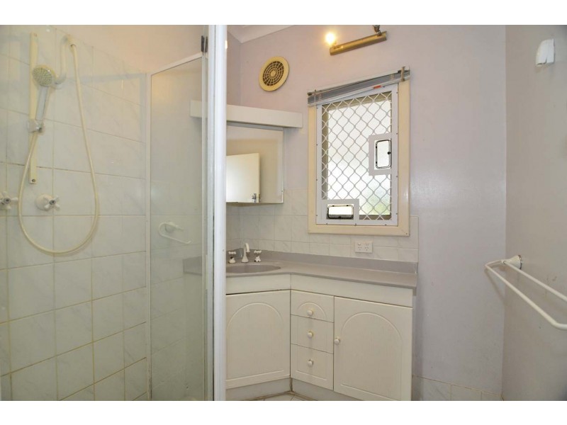4 Parkhill Way, Wilson WA 6107