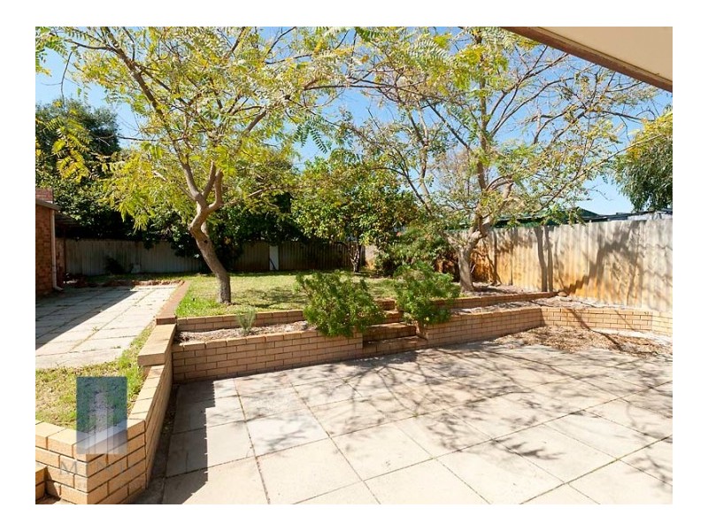 32 Woodmore Road, Langford WA 6147