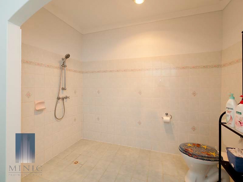 10 Leatherwood Way, Huntingdale WA 6110