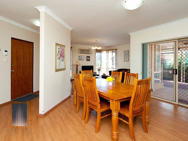 10 Leatherwood Way, Huntingdale WA 6110