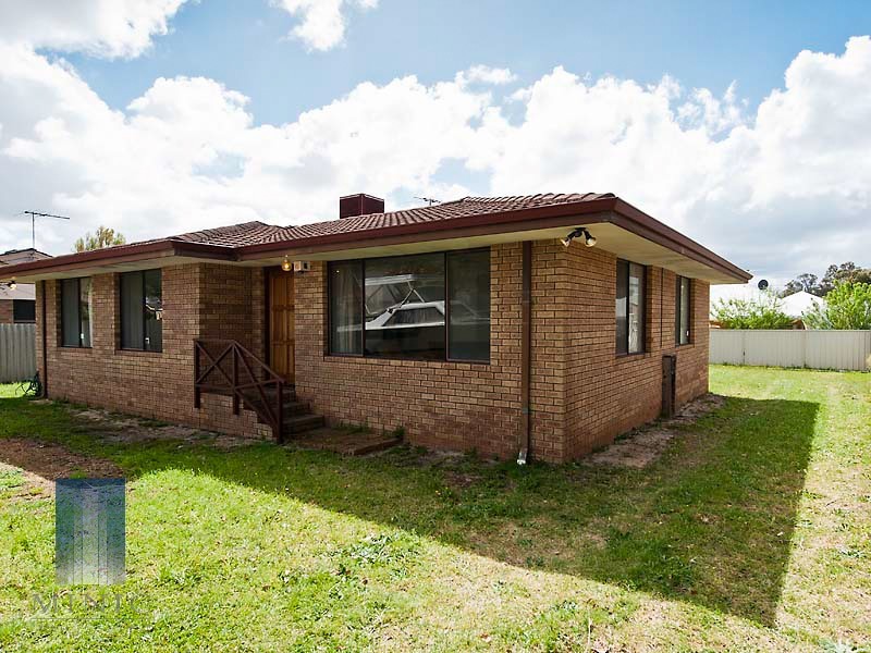 34 Riley Road, Riverton WA 6148