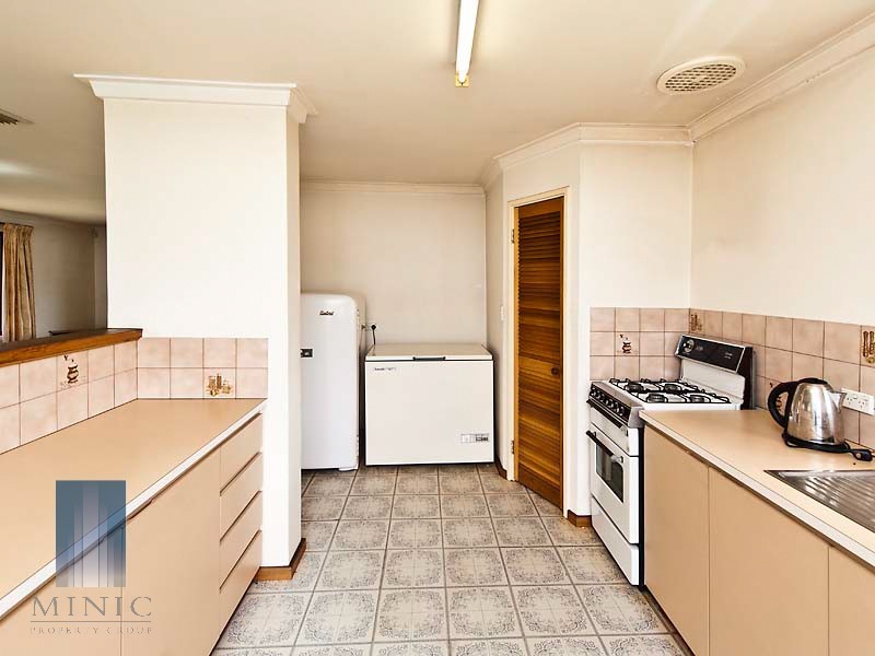 34 Riley Road, Riverton WA 6148