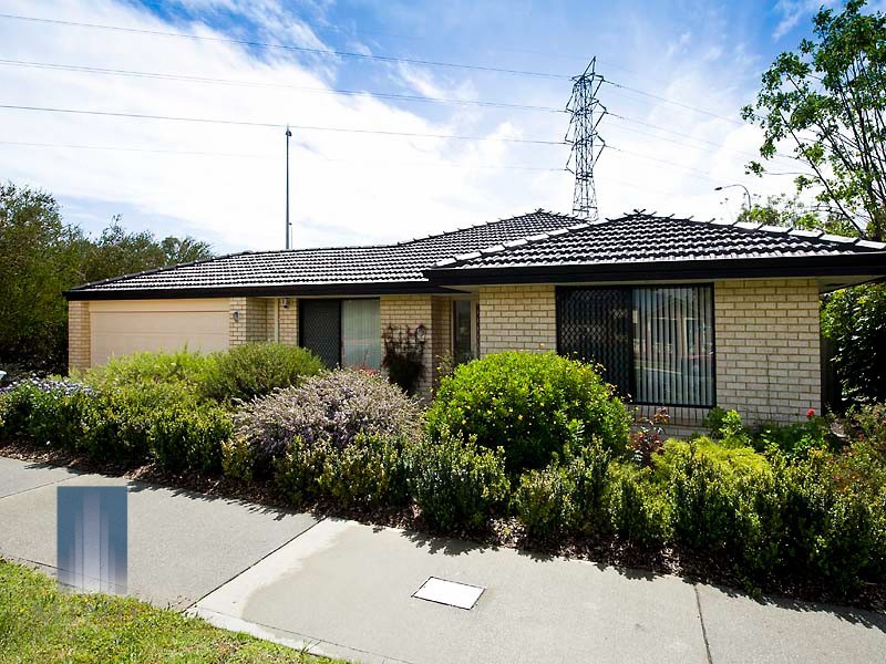 90 Barbican Street East, Shelley WA 6148