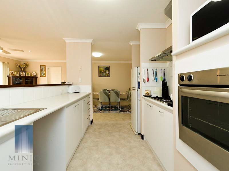 90 Barbican Street East, Shelley WA 6148