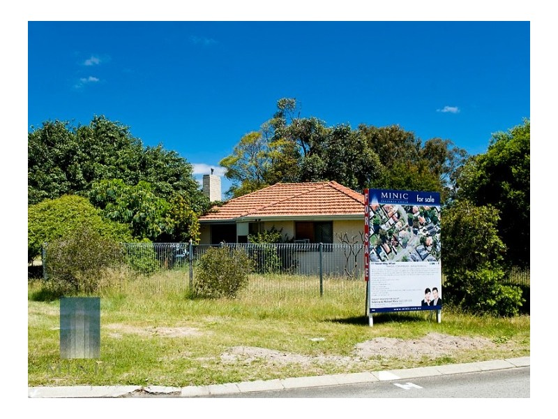 11 Hooson Way, Wilson WA 6107