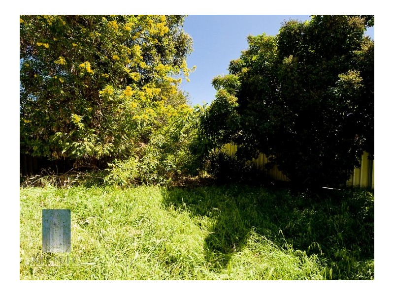 11 Hooson Way, Wilson WA 6107